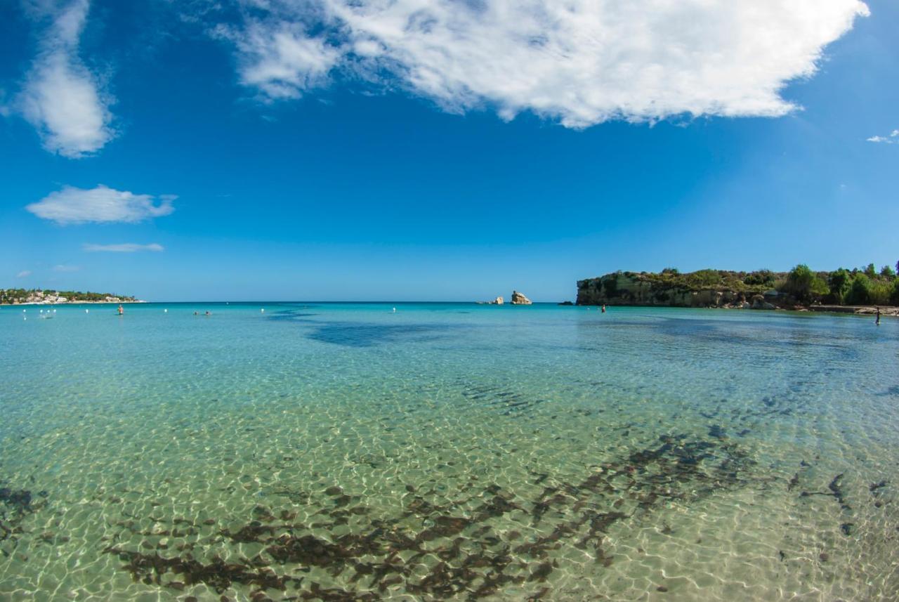Futura Club Spiagge Bianche Hotel Fontane Bianche Buitenkant foto