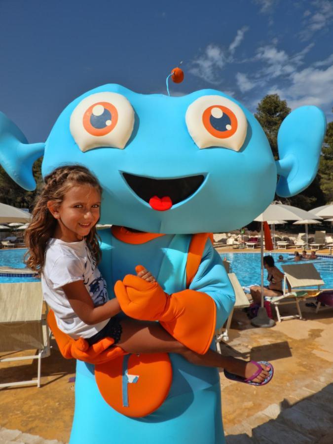 Futura Club Spiagge Bianche Hotel Fontane Bianche Buitenkant foto