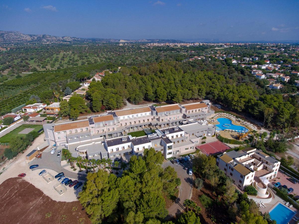 Futura Club Spiagge Bianche Hotel Fontane Bianche Buitenkant foto